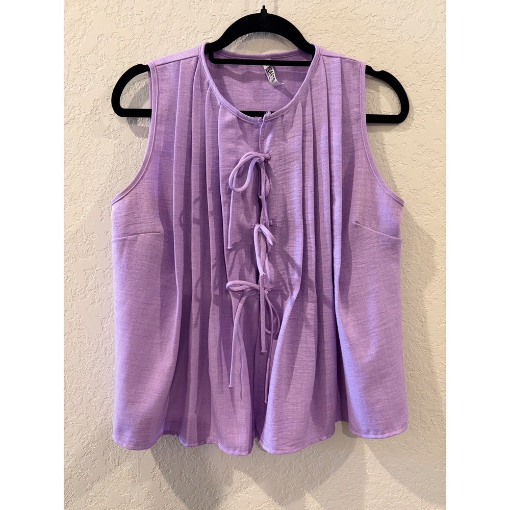 2 Hearts Lilac Purple Sleeveless Front Tie Pleated Blouse Top Size M